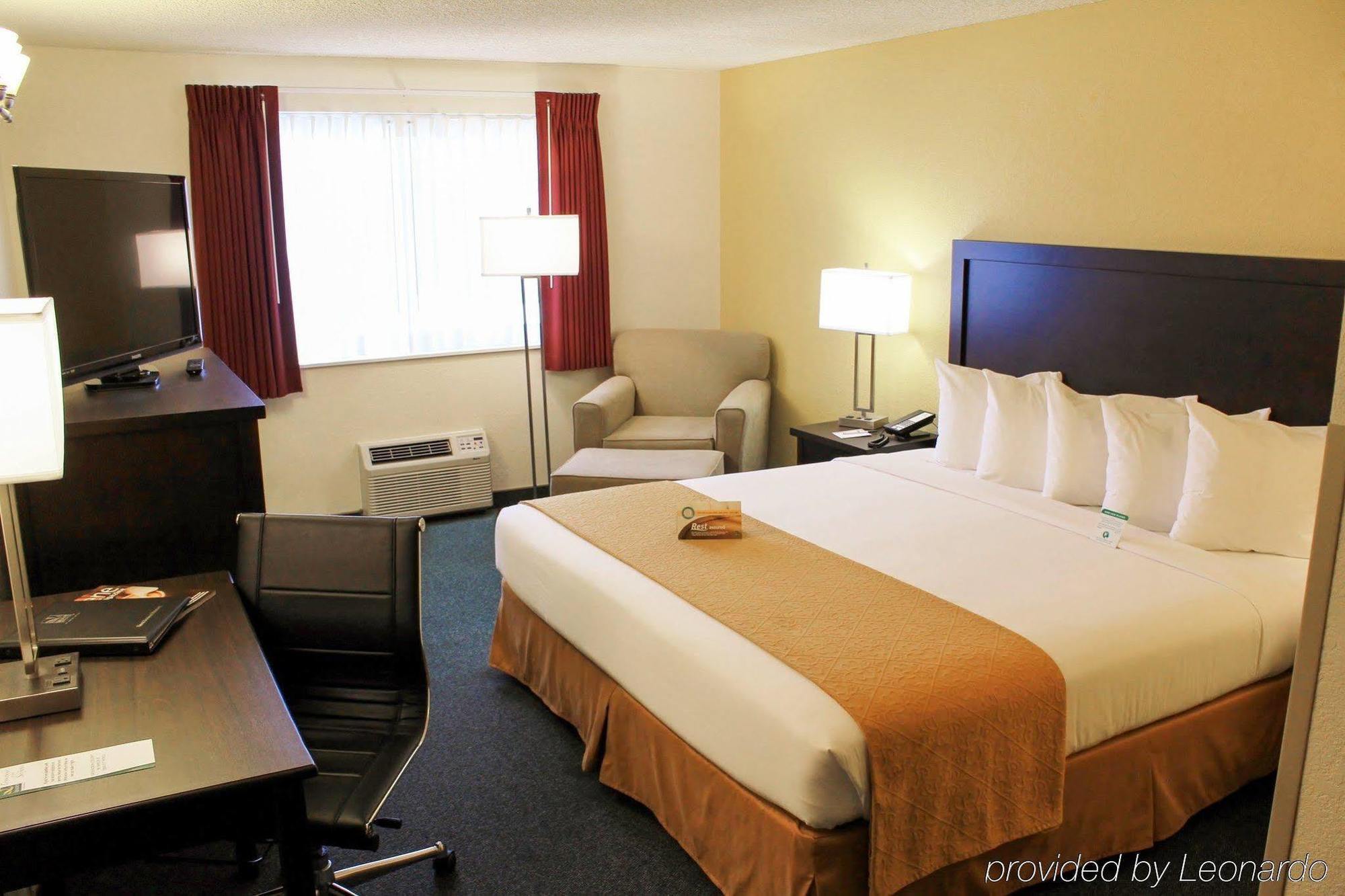 Quality Inn & Suites Springfield Exteriör bild