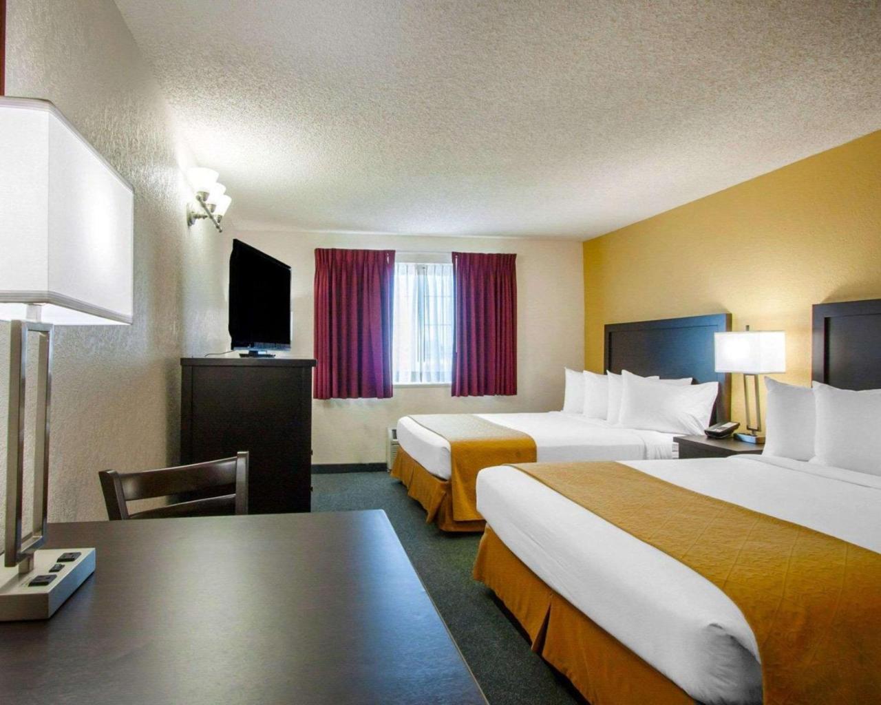 Quality Inn & Suites Springfield Exteriör bild