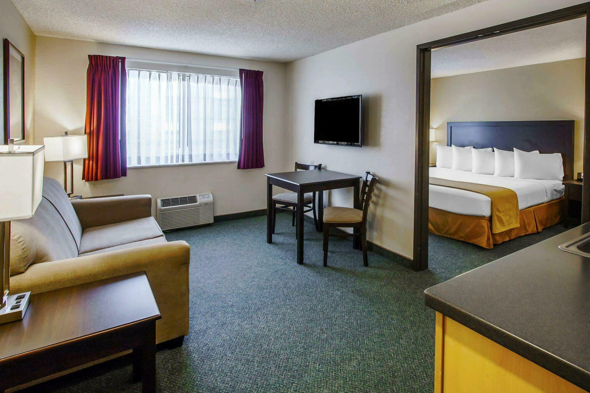 Quality Inn & Suites Springfield Exteriör bild
