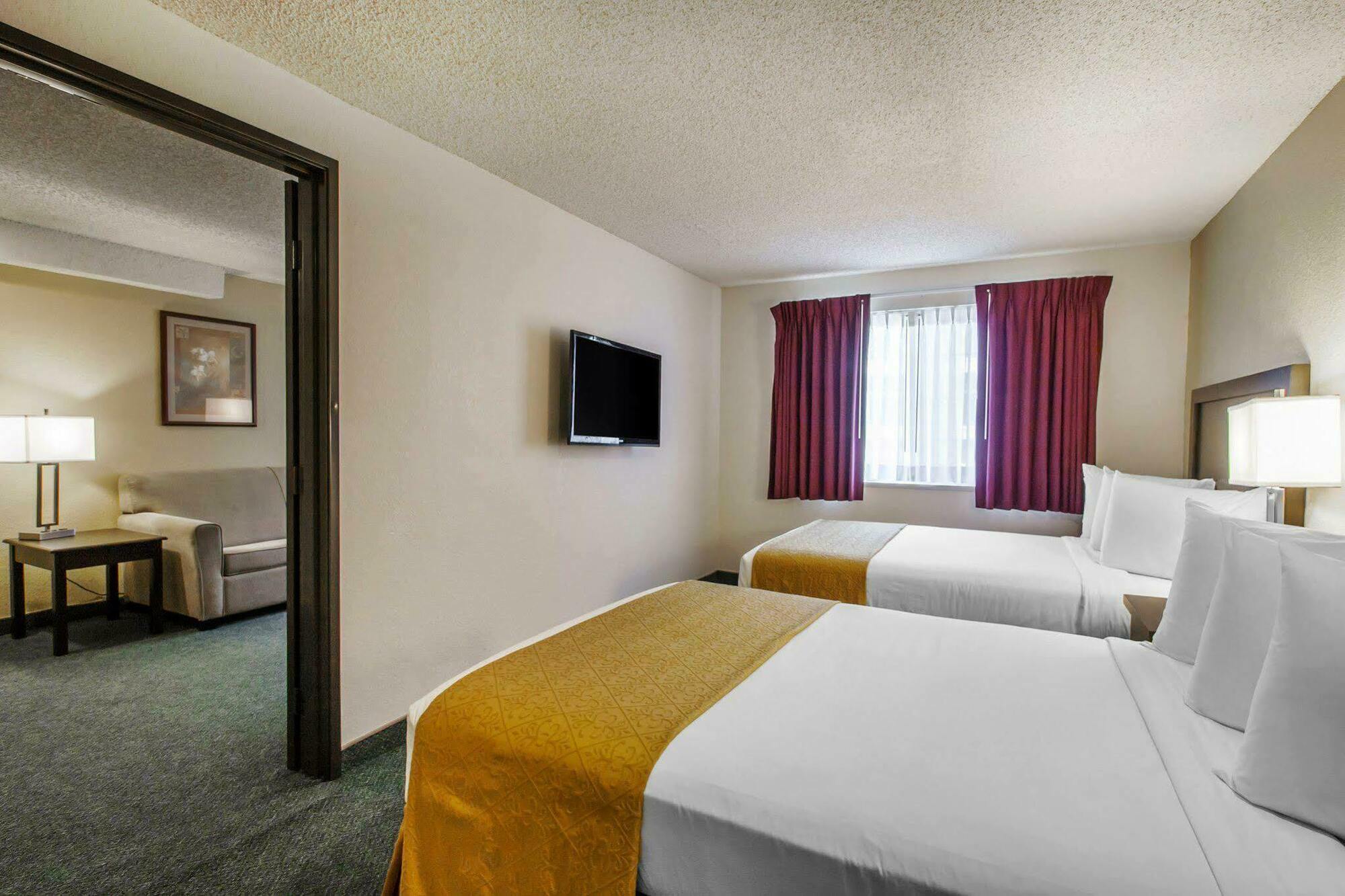 Quality Inn & Suites Springfield Exteriör bild