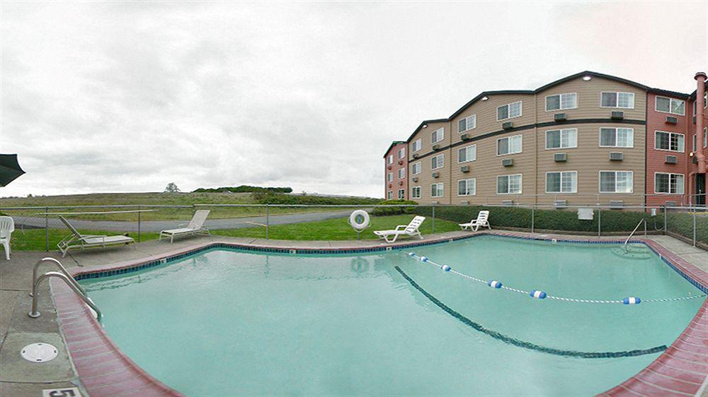 Quality Inn & Suites Springfield Exteriör bild